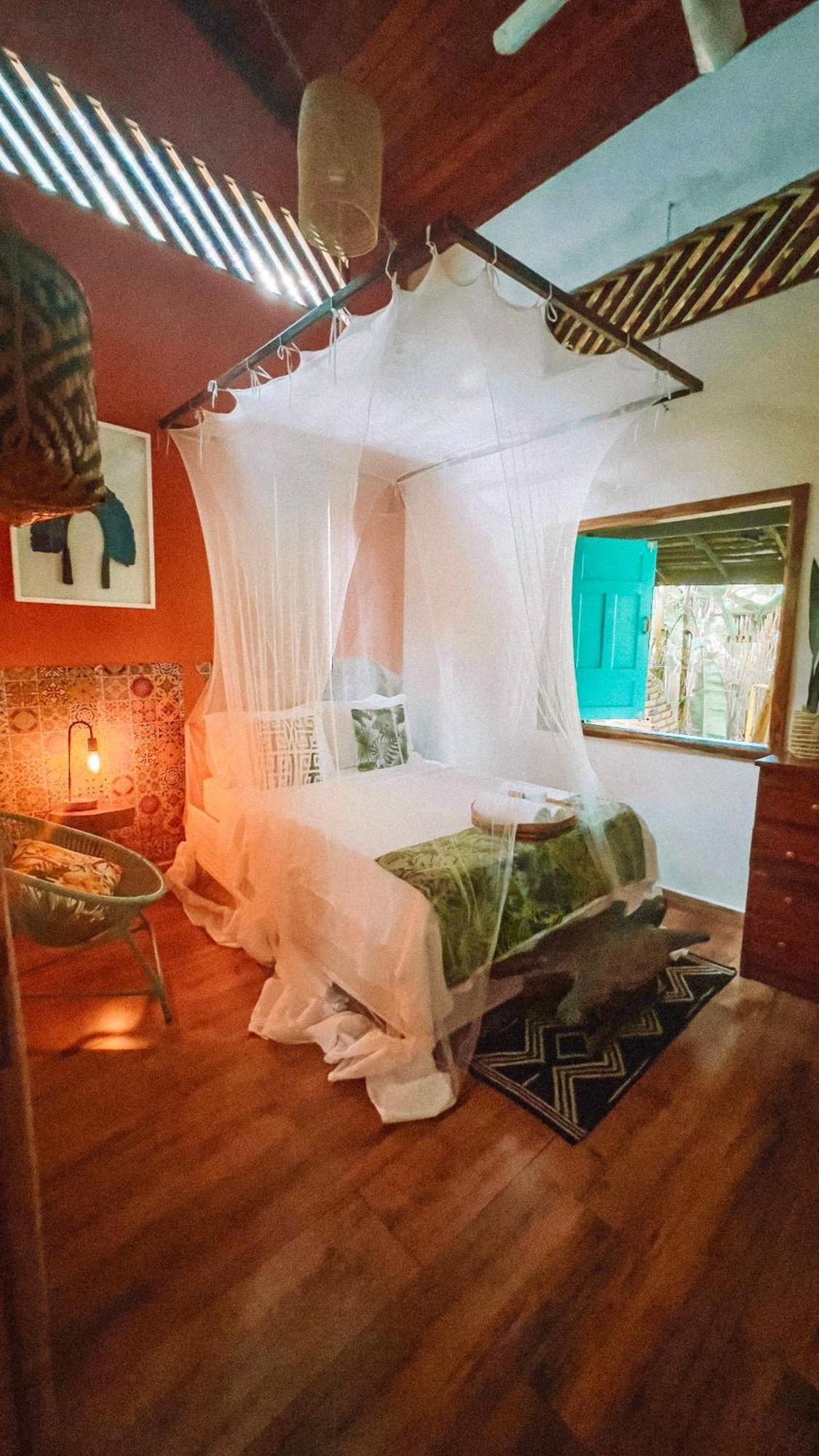 CASA DA ARVORE, sonho na Amazônia, 50m da praia Alter do Chão Extérieur photo